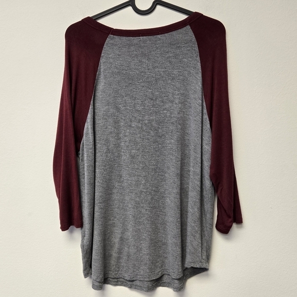 Fifth Sun All the Jingle Ladies T-Shirt Gray Red XL - Picture 4 of 8